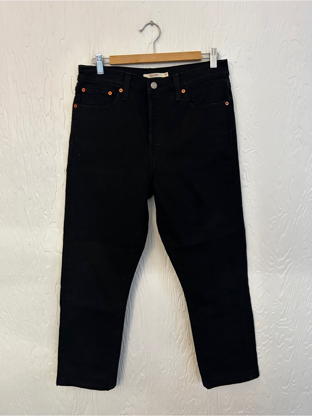 LEVI'S Wedgie Straight Jeans Black 31 Button Fly High Rise Classic Fall Winter